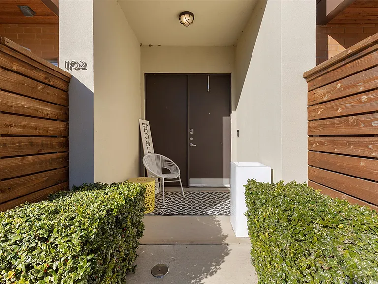 2600 Museum Way #1102 — Photo 17