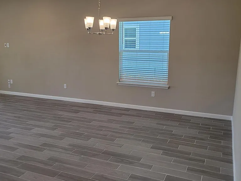 95 Bloomfield Way — Photo 15