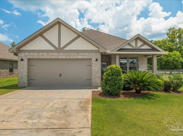 6510 Covington Cir, Pensacola, FL 32526