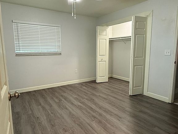 5th image of 4030 Asbury Pl