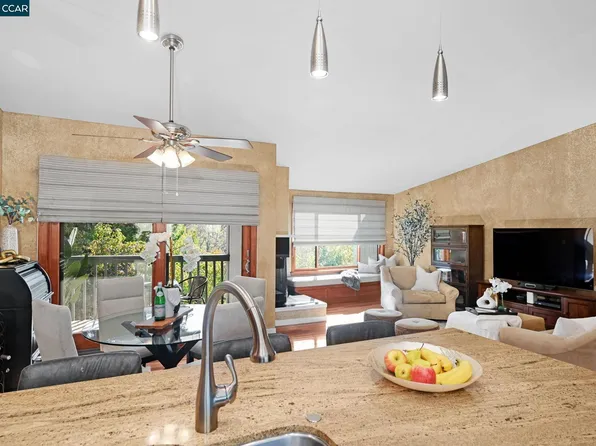 1610 Ashwood Dr, Martinez, CA 94553