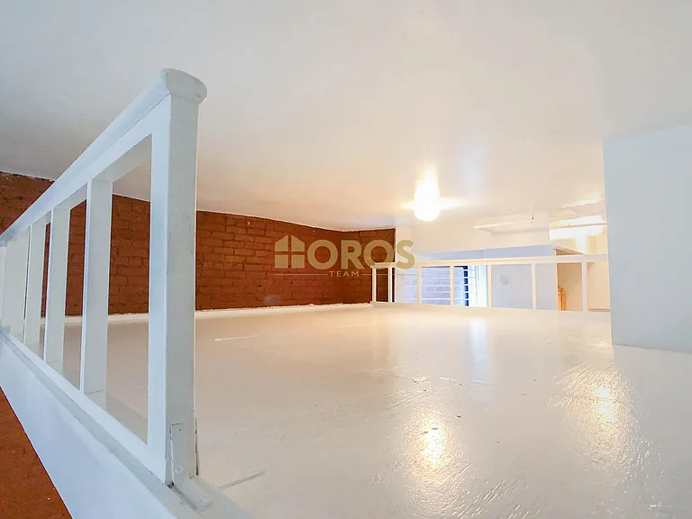 533 E 5th St #5 — Photo 7