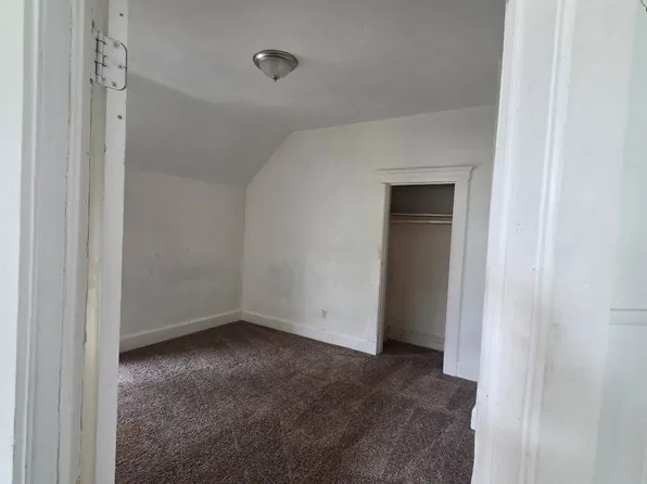 671 W Lexington Ave #2, Elkhart, IN 46514