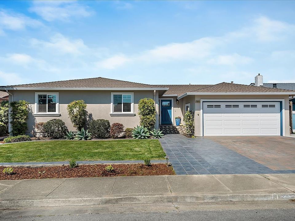 1st image of 404 Casa Del Mar Dr