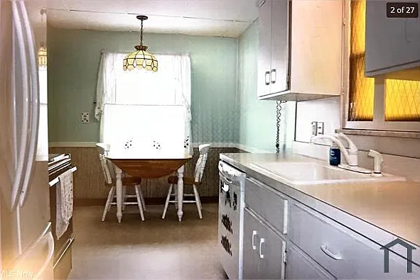 3 bed, 1458 sqft, $2,200 — Photo 3