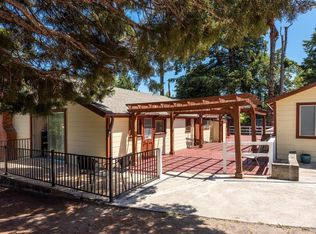 604 Live Oak Avenue, Sebastopol, CA 95472