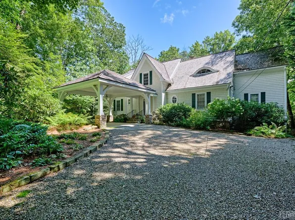 309 N Upper Lake Road, Highlands, NC 28741