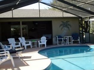 1395 Heberling St NW, Palm Bay, FL 32907