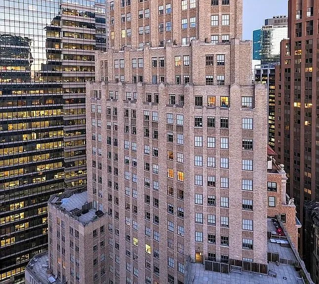 67 Wall St #25B — Photo 28