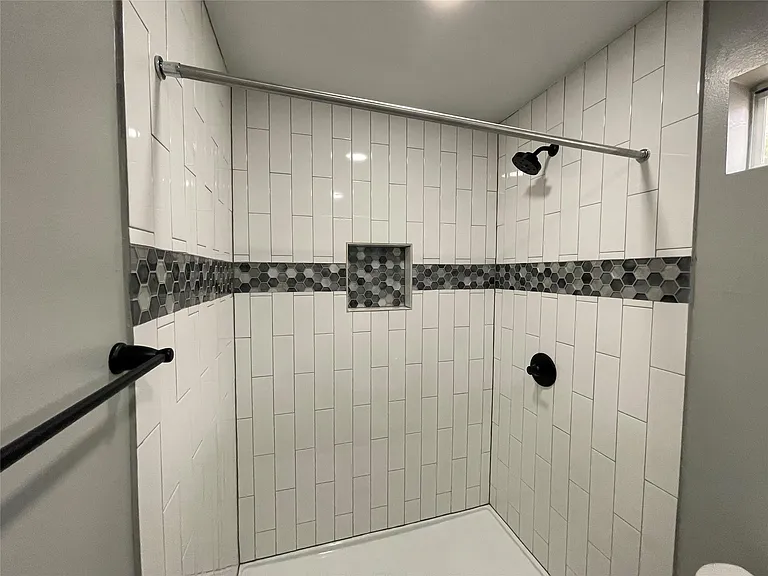 6202 Hogan Ave — Photo 13
