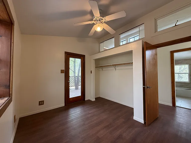 Upstairs bedroom3 view 2