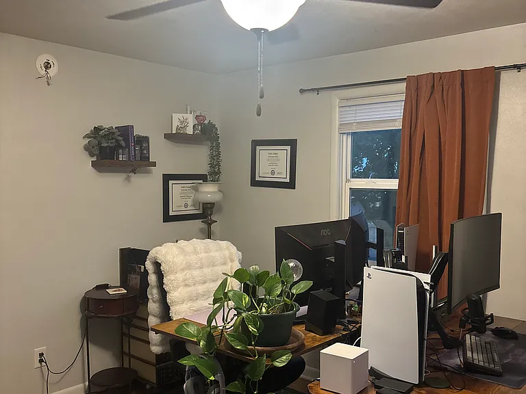 136 Campus Ave #4 — Photo 9