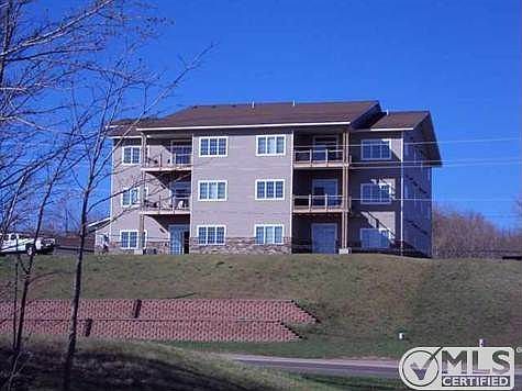 2nd image of 1015 Osprey Ct APT 6