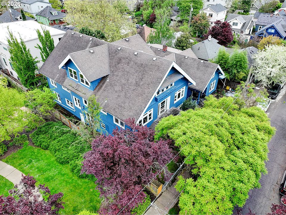 1st image of 4024 NE 6th Ave