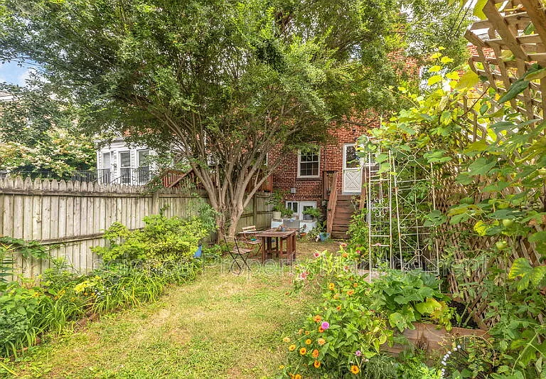 525 E Alexandria Ave — Photo 31