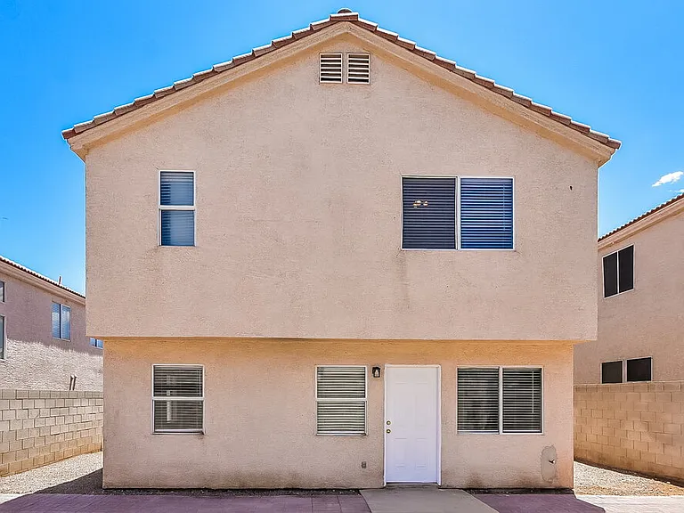 9156 Indian Breeze Dr — Photo 16