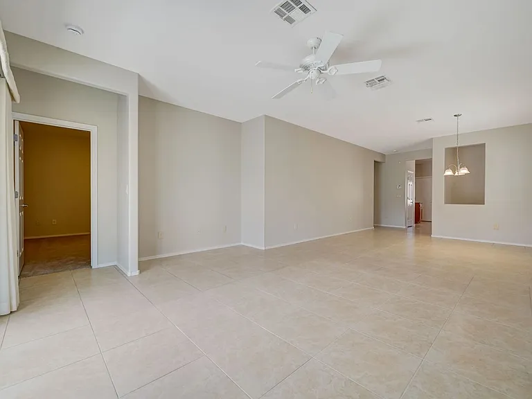 7925 Fantail Dr — Photo 6