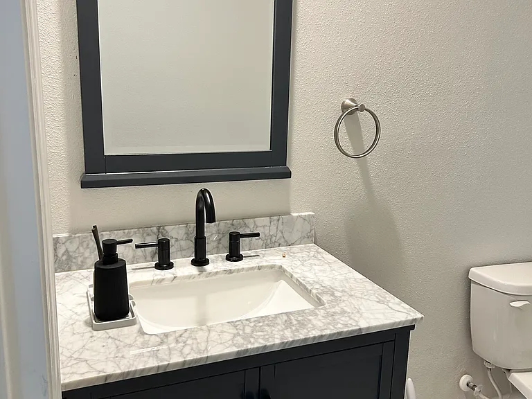9128 Water Chestnut Dr — Photo 2