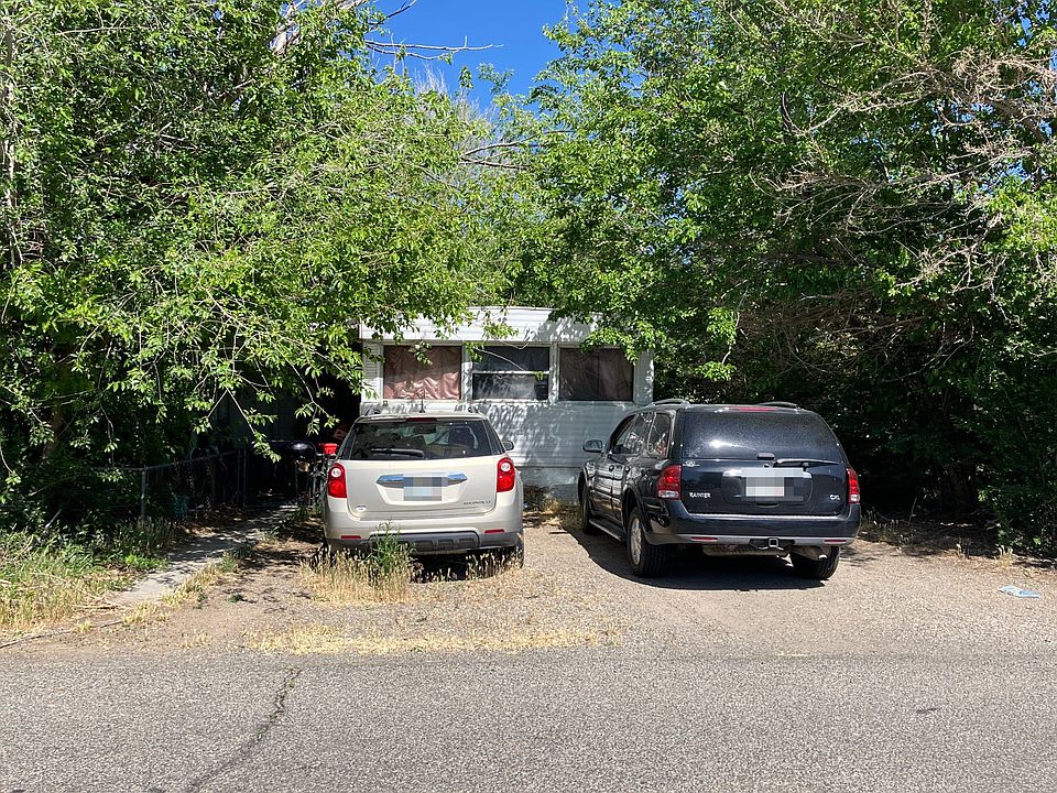 1st image of 612 Tropicana Dr