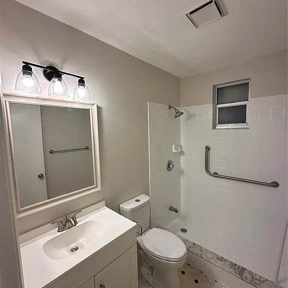 3125 Villa Rd — Photo 9