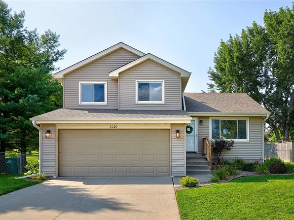 3210 SW 29th St, Ankeny, IA 50023