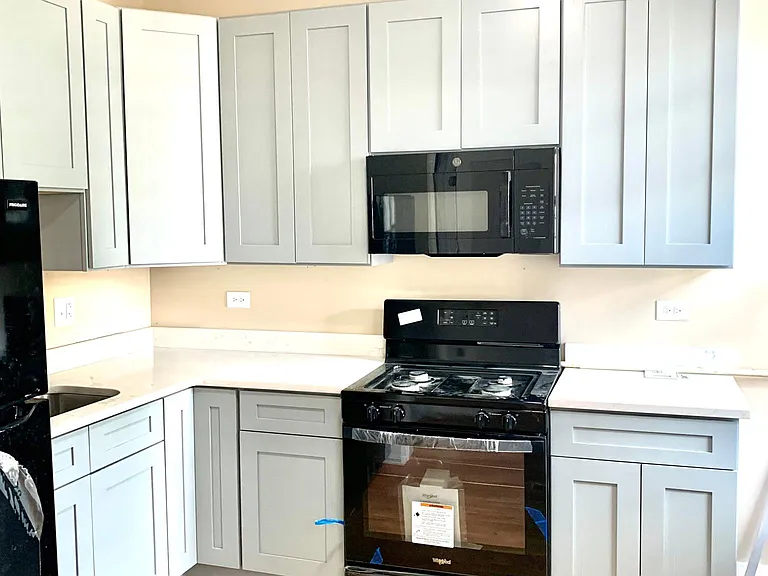 1434 W Marquette Rd #2 — Photo 9