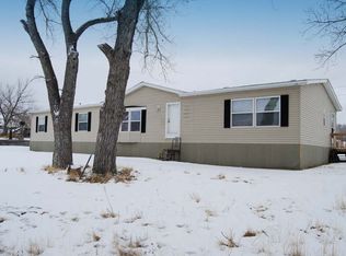 120 Faye Ave, Newcastle, WY 82701