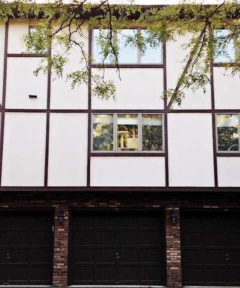 112 Hawthorne Ave — Photo 10