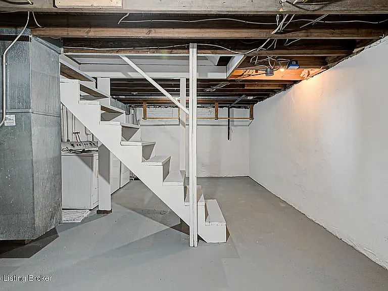 3706 Willow Ave — Photo 4