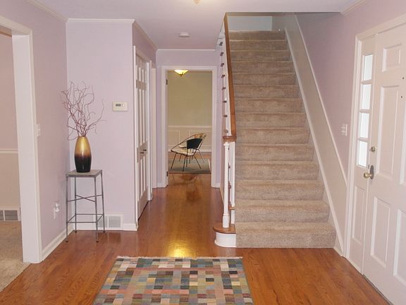 2nd image of 32450 Creekside Dr