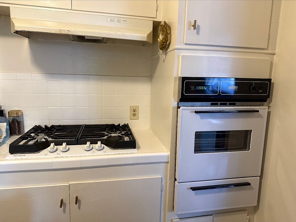 1st image of 601 E Acacia Ave #F-18