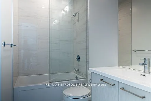 28 Interchange Way #621 — Photo 15