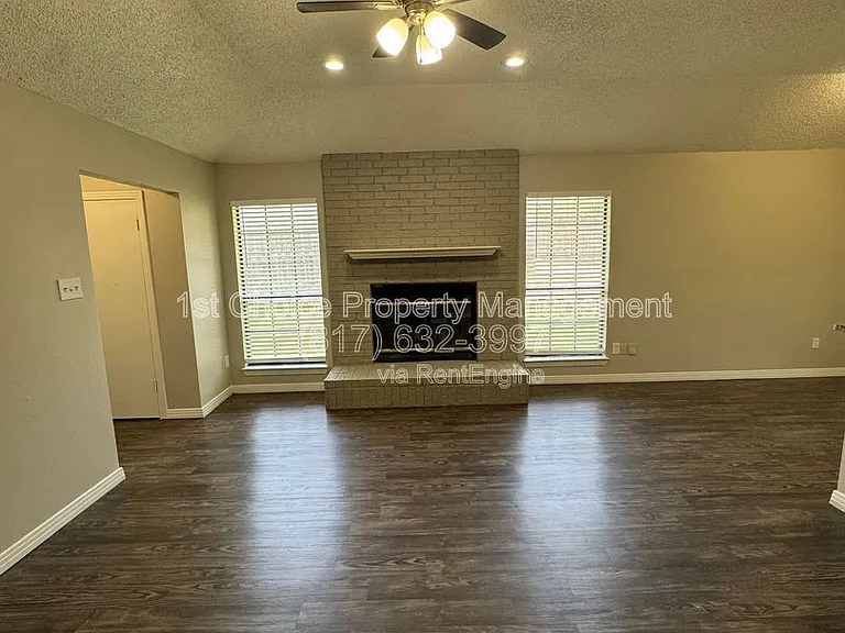 453 Little Valley Ct — Photo 5