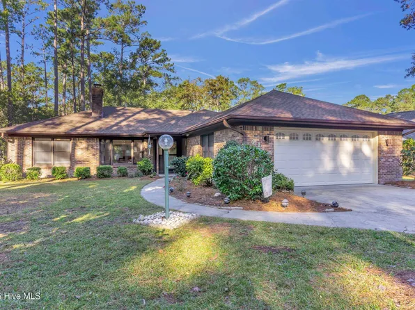 21 Carolina Shores Parkway, Calabash, NC 28467