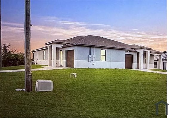 3rd image of 2101 Unice Ave N #2103