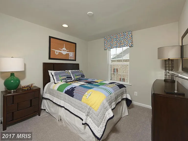 7730 Dagny Way — Photo 10