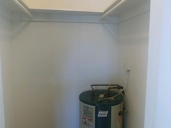 4th image of 1610 NE 3rd Ct APT 1