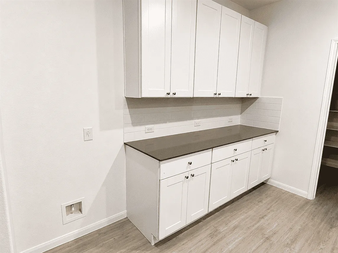 3 bed, 1675 sqft, $1,795 — Photo 4