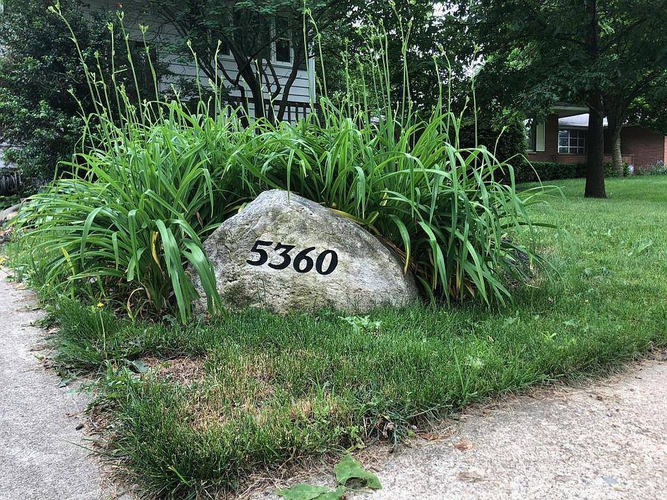 2nd image of 5360 Edgeview Rd