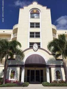 8931 Lake Dr APT 301, Cape Canaveral, FL, 32920