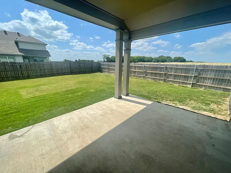 1938 Bayou Wood Ln — Photo 17