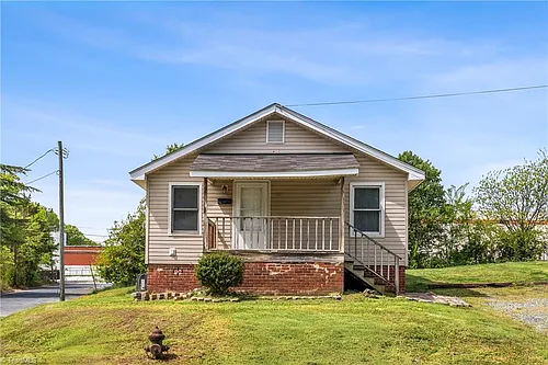 112 S Raleigh St Photo 1