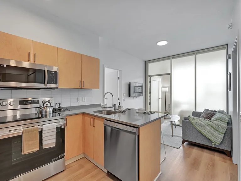 8950 University High St — Photo 17