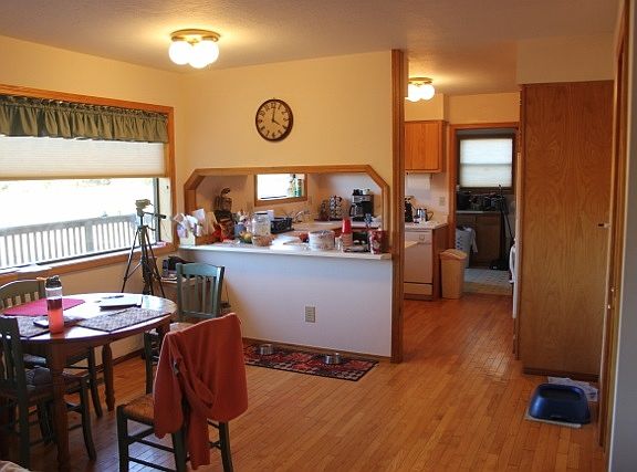 4th image of 219 Lambert Hills Blvd