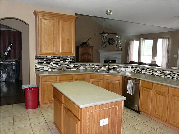 2nd image of 5812 Youngworth Dr