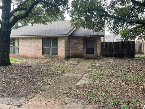 2528 Hickory Dr, College Station, TX 77840