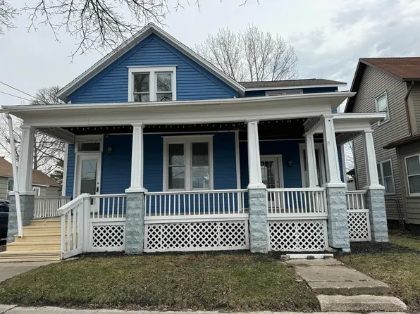 121 McKee St, Manistee, MI 49660