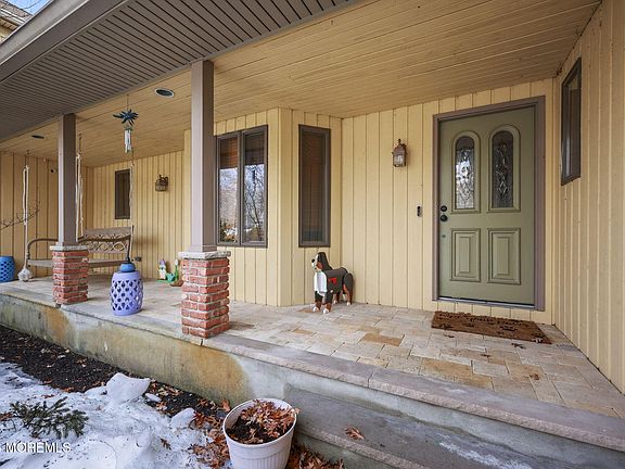 5th image of 741 Oxford Road