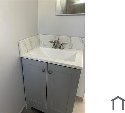 2 bed, 665 sqft, $2,666 — Photo 4