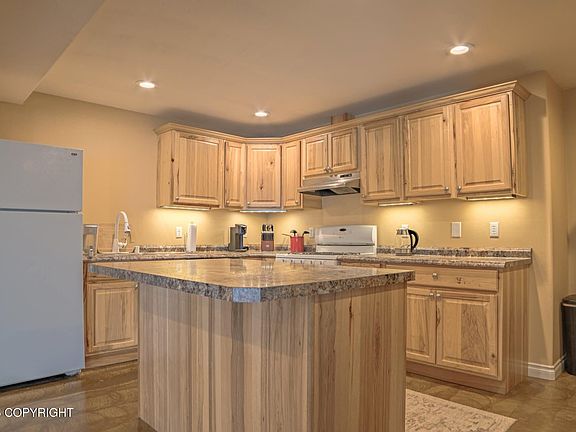 3rd image of 8016 W Mustafa Cir #2